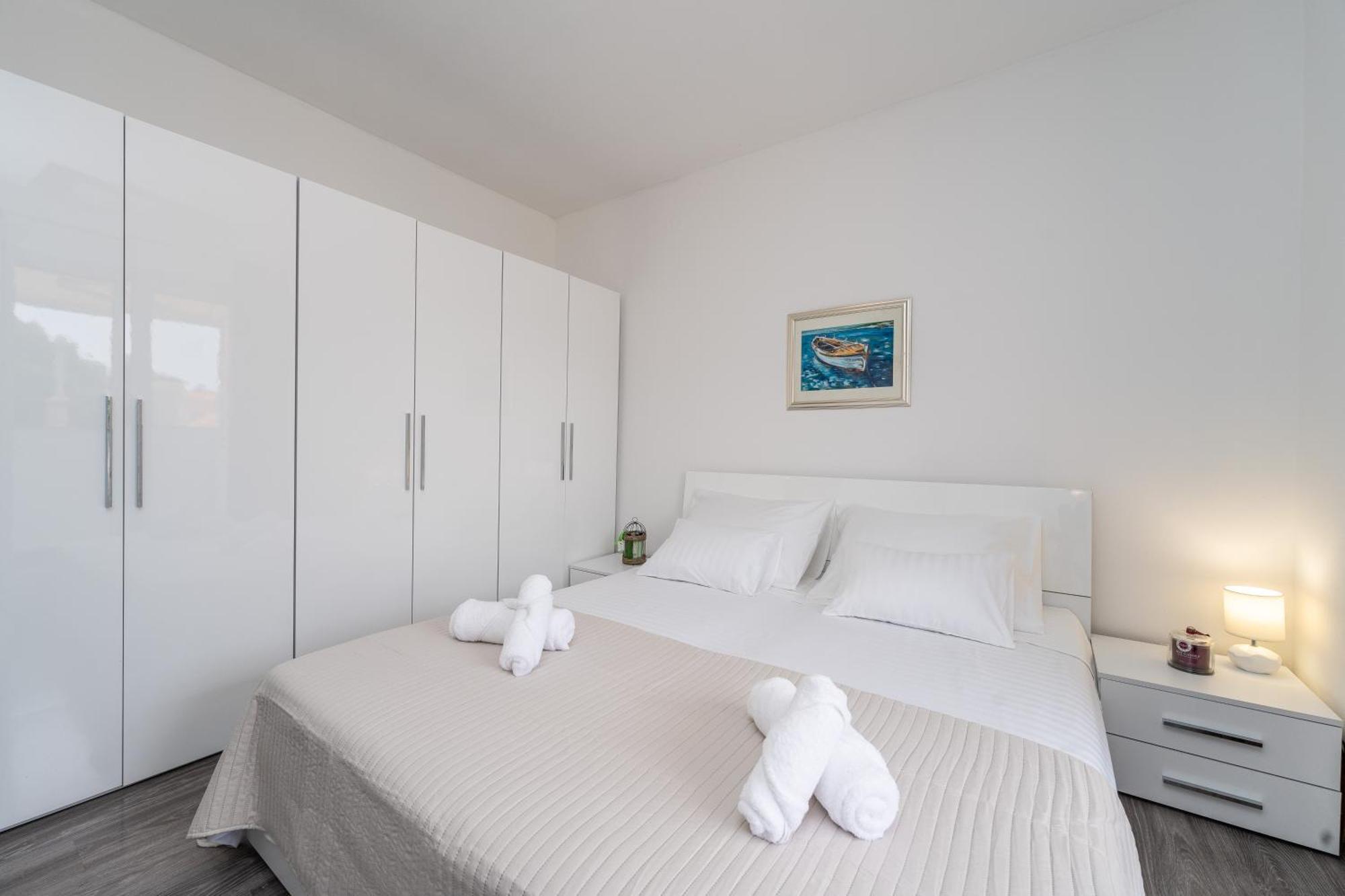 Zadar Center Apartment Verdi,Big & Cosy Ngoại thất bức ảnh