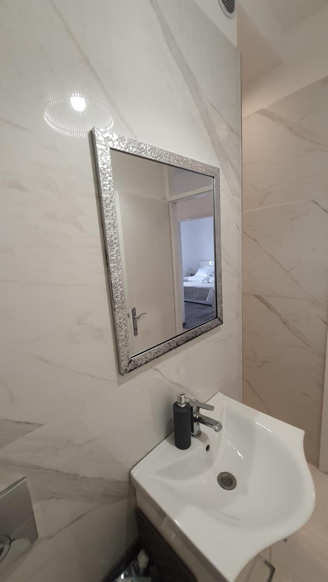 Zadar Center Apartment Verdi,Big & Cosy Ngoại thất bức ảnh
