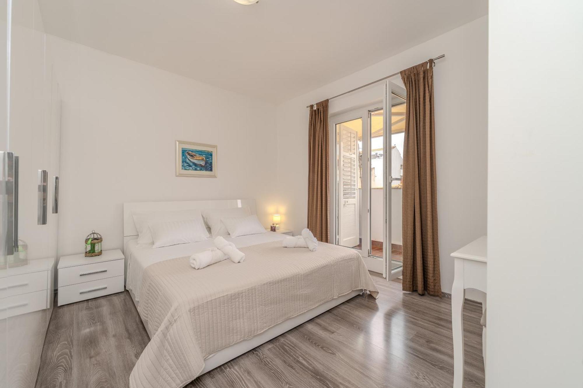 Zadar Center Apartment Verdi,Big & Cosy Ngoại thất bức ảnh