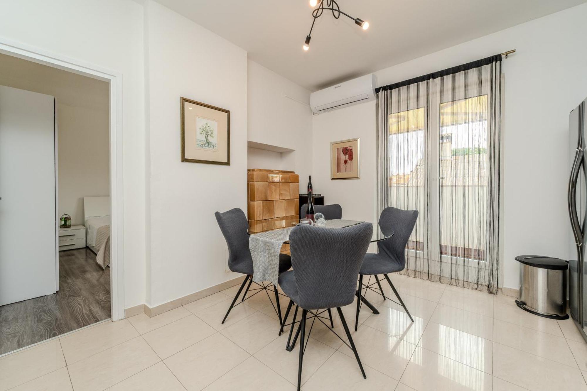 Zadar Center Apartment Verdi,Big & Cosy Ngoại thất bức ảnh