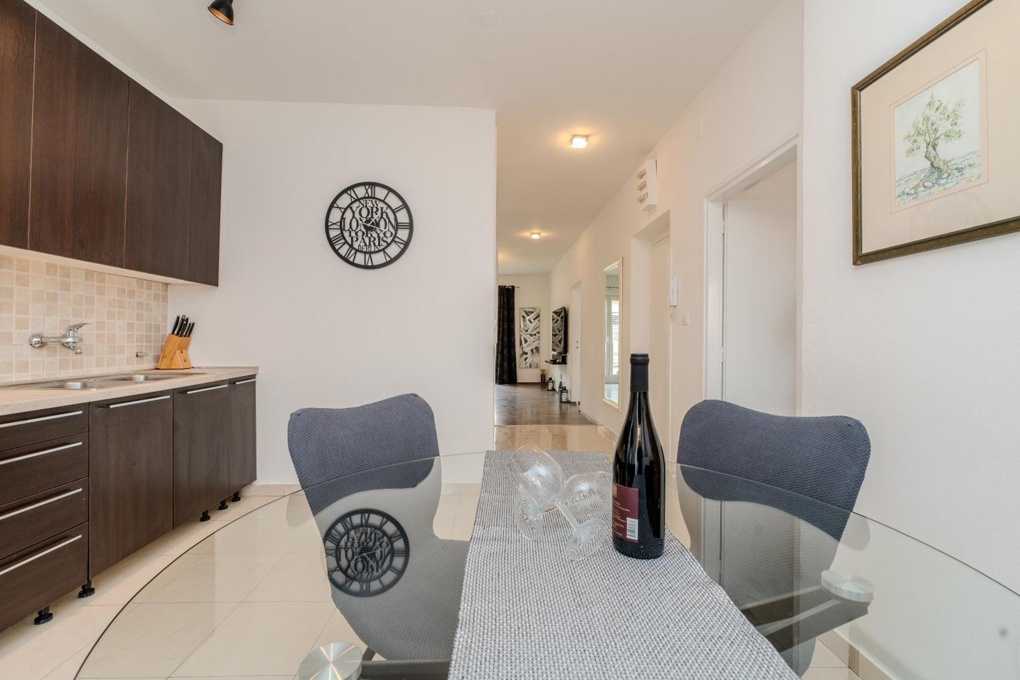 Zadar Center Apartment Verdi,Big & Cosy Ngoại thất bức ảnh